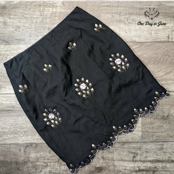 B.Moss Silk Embroidered Mini Skirt - Picture 5 of 5